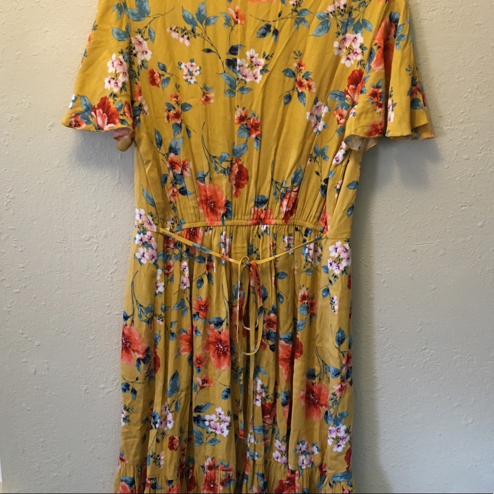 Xhilaration Yellow Floral Dress - Picture 8 of 8